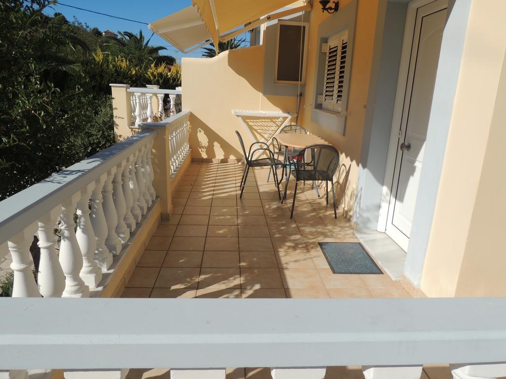 Studio Kamelia Apartment Finikounta Room photo